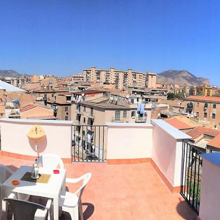 Frank'S House - Appartamento Con Terrazzo In Centro ปาแลร์โม ภายนอก รูปภาพ