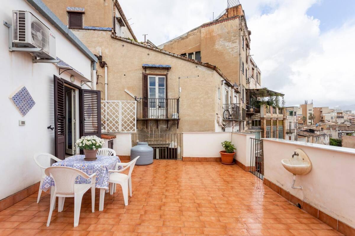 Frank'S House - Appartamento Con Terrazzo In Centro ปาแลร์โม ภายนอก รูปภาพ